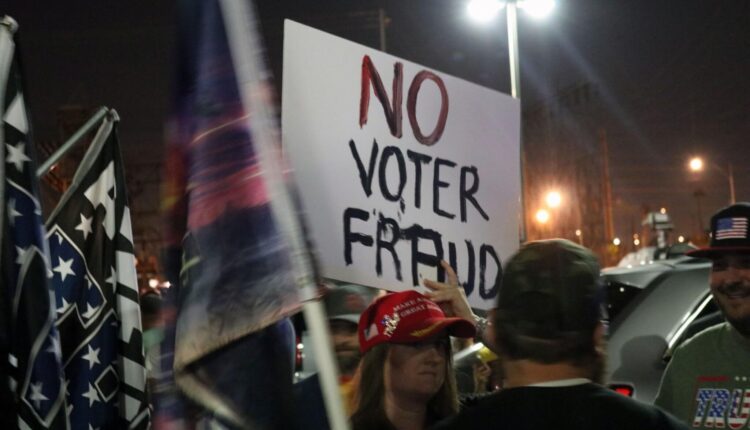 Right-wing protesters gather outside the Maricopa County Elections Department on Nov. 4, 2020, demanding that all ballots for Donald Trump be counted. Inside the building, election workers were busy counting hundreds of thousands of ballots. Photo by Jerod MacDonald-Evoy 