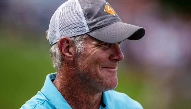 Brett Favre owes nearly $ 1 million in Mississippi welfare lawsuit

