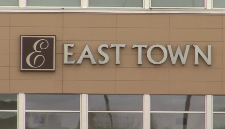   Manitowoc-based Credit Union Opens New Store in Green Bay, Near East Town Mall |  WFRV Local 5

