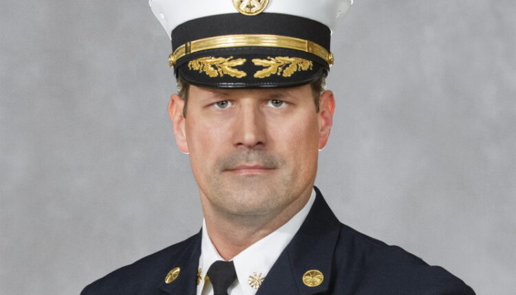 Milwaukee Fire Chief Apologizes For Failing To Find Woman's Body In Burned Car