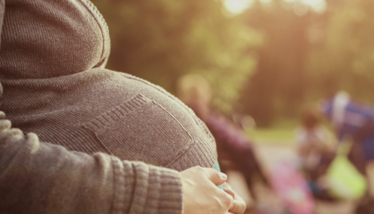 Milwaukee area obstetrician urges pregnant Wisconsinites to get vaccinated