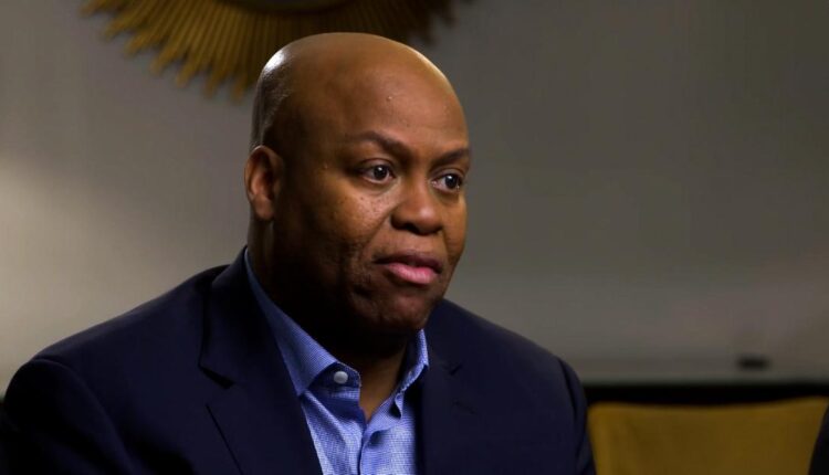 Craig Robinson: Milwaukee private school school files motion to dismiss Michelle Obama's brother's 'media campaign' lawsuit