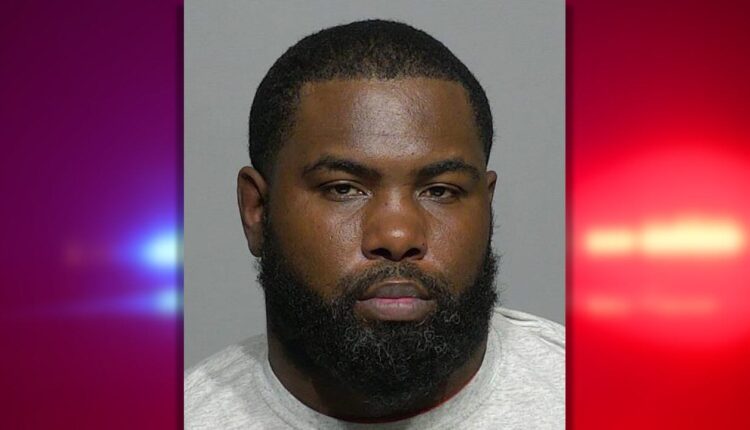 Milwaukee man slit woman's throat, prosecutors say