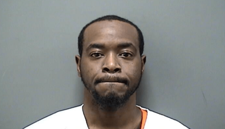 Man charged with ID theft after visit to cell phone store