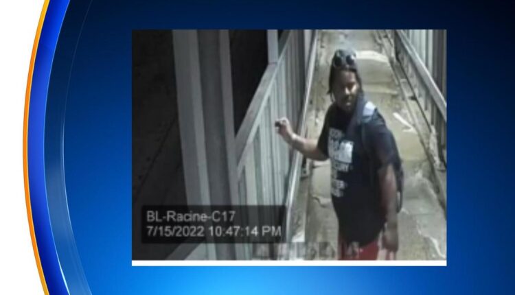 Police search for man who robbed passenger at Racine CTA Blue Line stop
