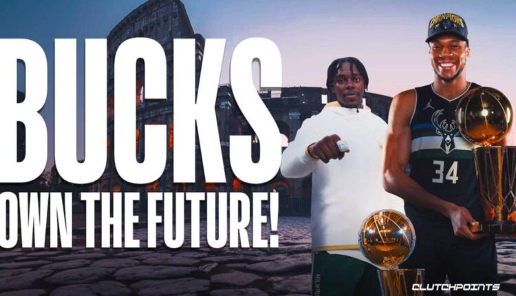 NBA, 2022 NBA Season, Milwaukee Bucks, Giannis Antetokounmpo, Jrue Holiday