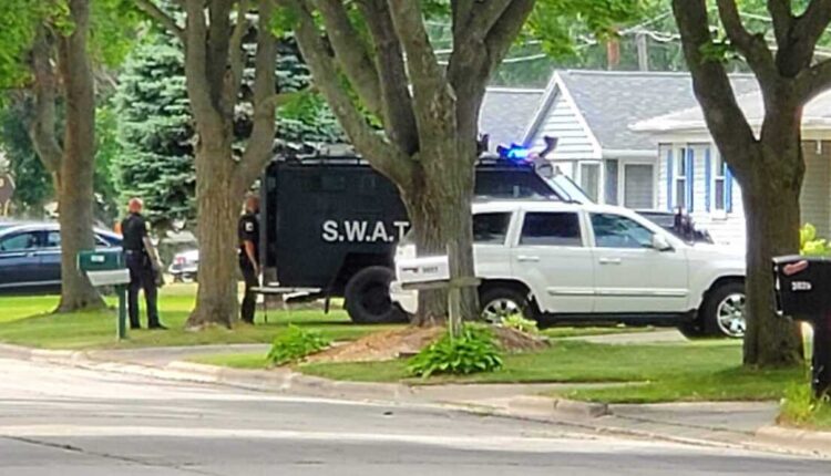 Accidental shooting prompts police response on Greenview Road in Green Bay
