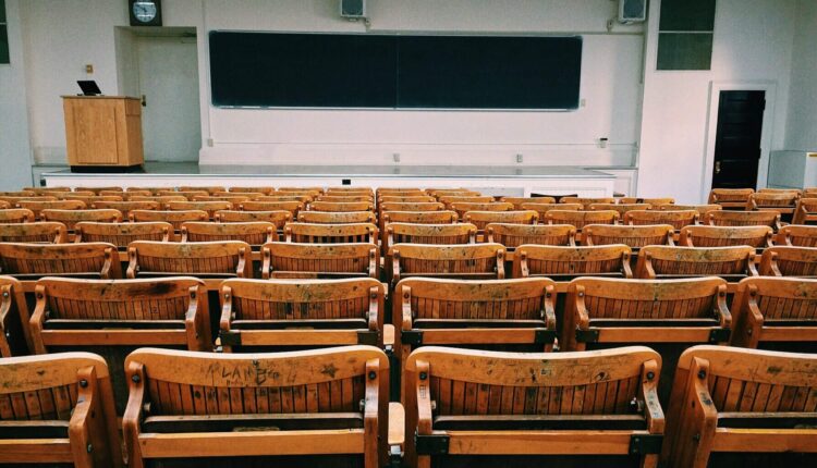 Big question in the governor’s race: Should Wisconsin dismantle public schools?