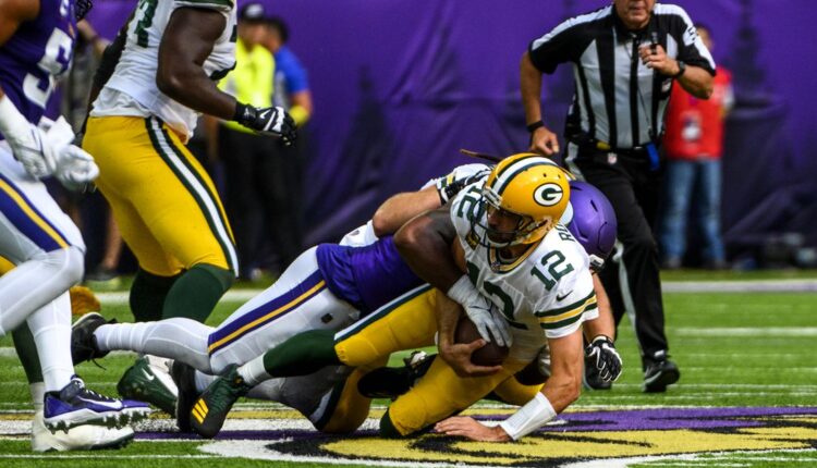 NFL Power Rankings: Packers tumble down 8th overall average after loss
