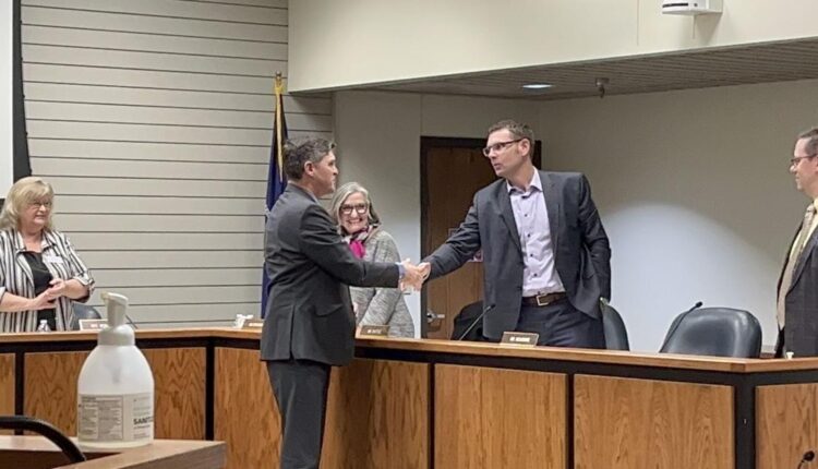 Kenosha Unified School Board hires new superintendent; Weiss to start Oct. 1