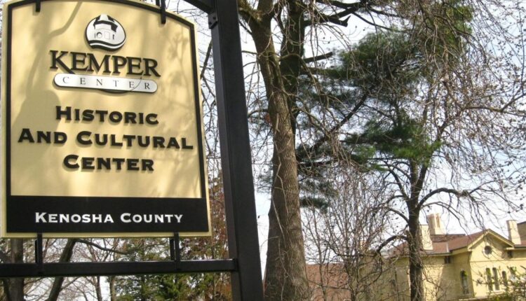 Committee's slim majority rejects proposal to nix Kemper Center business plan funding