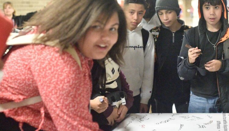 Racine students among more than 10 million to sign pledge against gun violence
