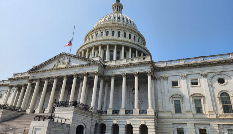 Control of U.S. Senate still a guess ahead of midterm elections
