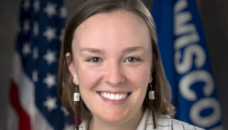 Rep. Greta Neubauer official photo