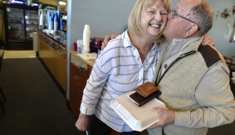 Kenosha's Soup Depot serves final meal after 21 years