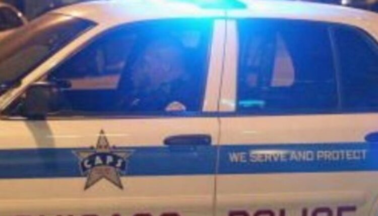 Thanksgiving Day shooting on South Side leaves two wounded
