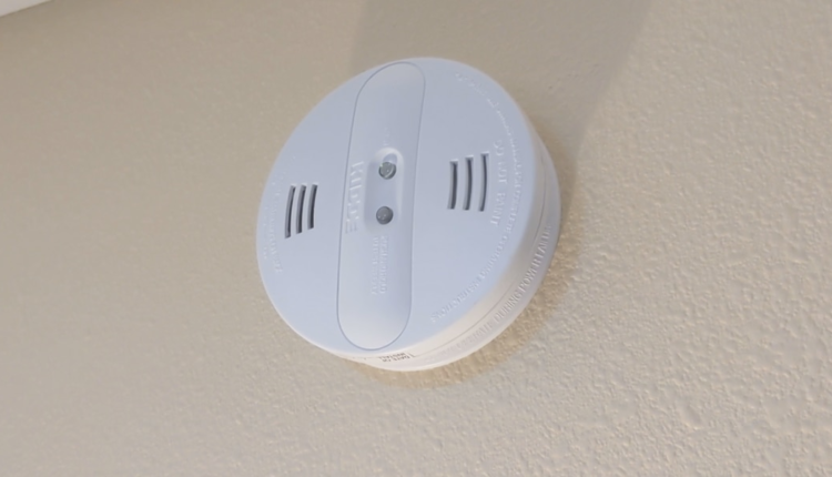 Neighbor’s carbon monoxide alarm alerted to leak next door