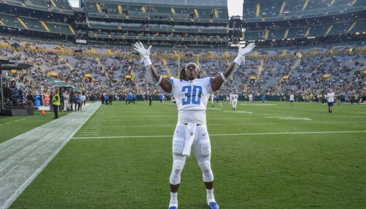 Change of pace coming for ascending Packers defense against balanced Lions offense
