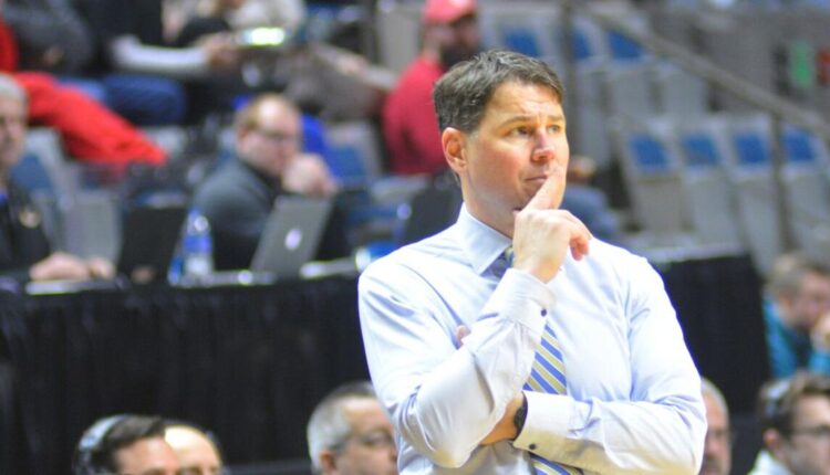 Mastodons fall to Milwaukee, drop to .500 in conference play | Local Colleges