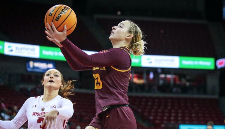 Gophers women's basketball falls short in Madison, losing 81-77 to the Badgers