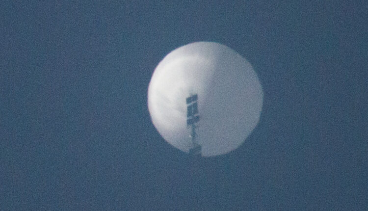A Chinese balloon flies above Billings, Montana on Feb. 1, 2023. (Photo by Chase Doak, Special to States Newsroom).