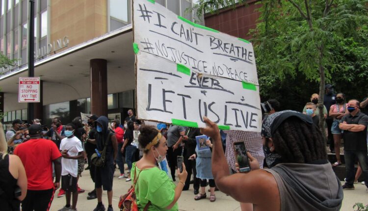 Wisconsin Republicans’ 'riot bill' endangers free speech