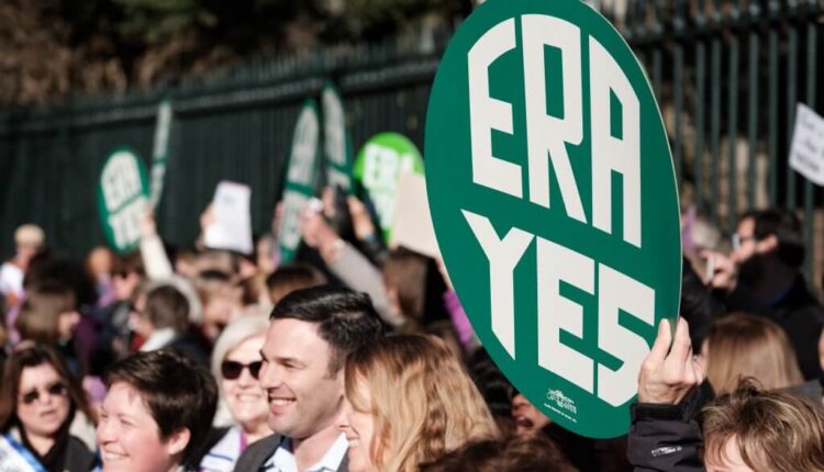 Supporters of the Equal Rights Amendment rallied outside the Capitol in Richmond on the first day of the 2019 General Assembly session in January. (Ned Oliver/Virginia Mercury)