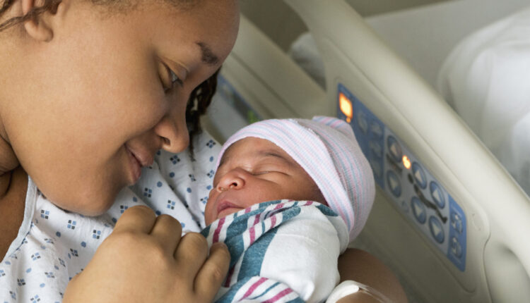 Wisconsin lawmakers propose different ways to address maternal health outcomes
