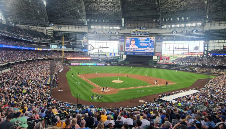 GOP lawmakers propose spending $600 million in public funds on Brewers stadium