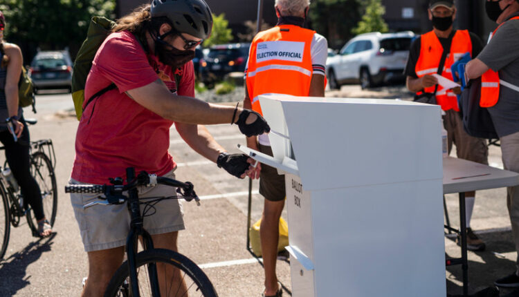 Fearing that Democrats hold a crucial edge in ballots cast before Election Day, national Republicans are working to convince their voters to take advantage of mail and early voting this year. (Photo by Stephen Maturen/Getty Images)