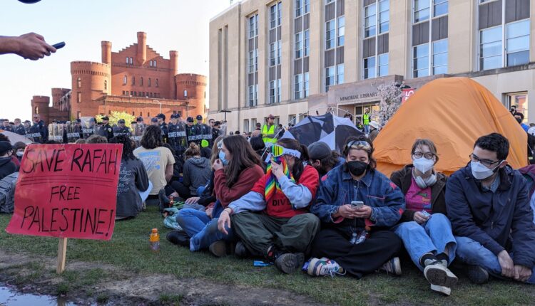 Police dismantle UW-Madison anti-war encampment protests, make over a dozen arrests • Wisconsin Examiner