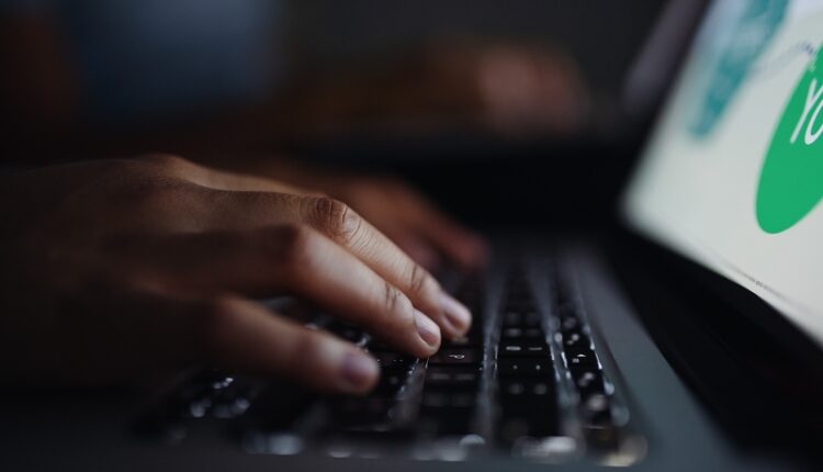 With GOP opposed, U.S. Senate panel advances bills to combat AI in elections • Wisconsin Examiner
