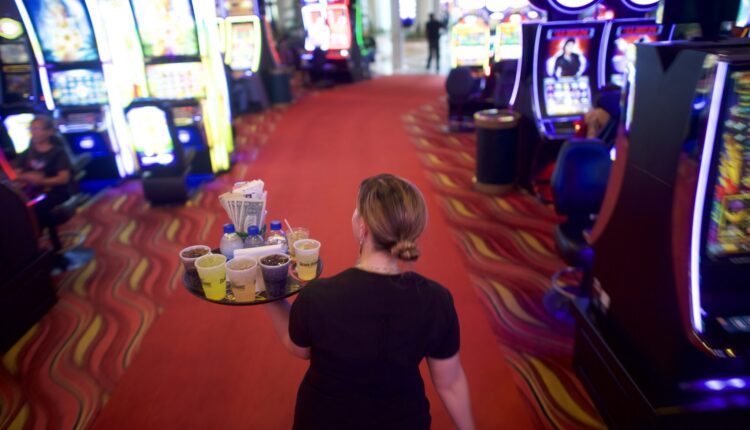 Trump floats plan to end taxes on tips, though experts raise doubts • Wisconsin Examiner